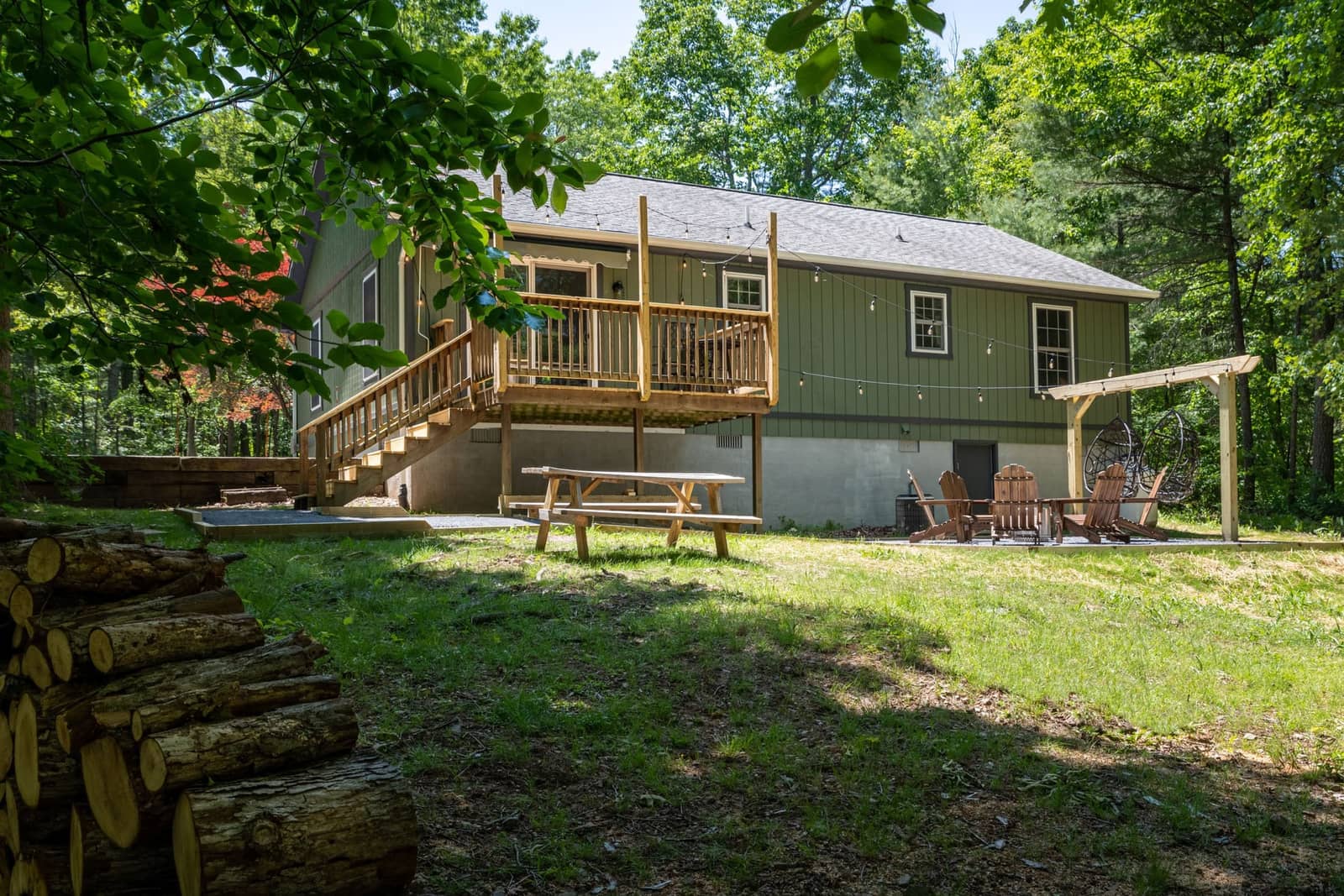 Property photograph at Cottonwood Cabin, view 21