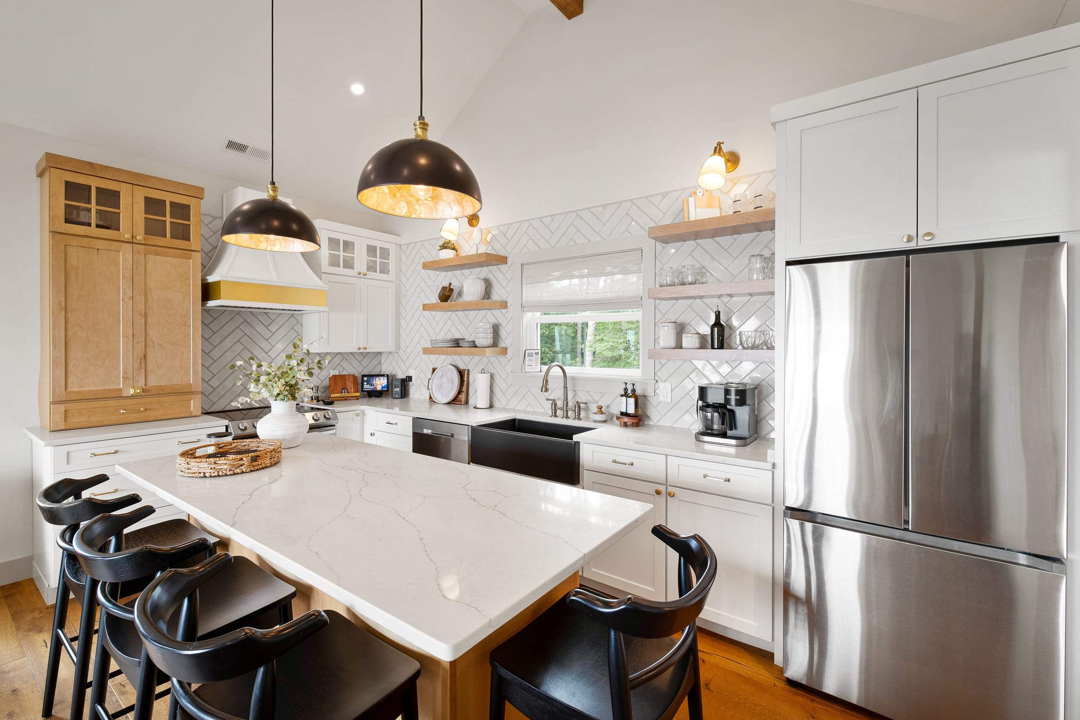 Property photograph at Mason Jar Beach House, view 7