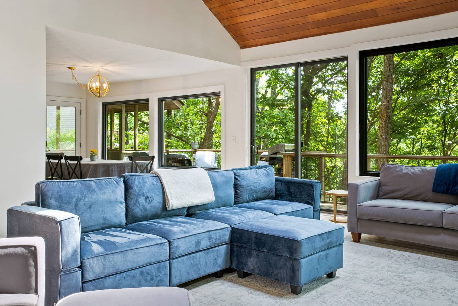 Property photograph at Blue Flint Lane, view 13