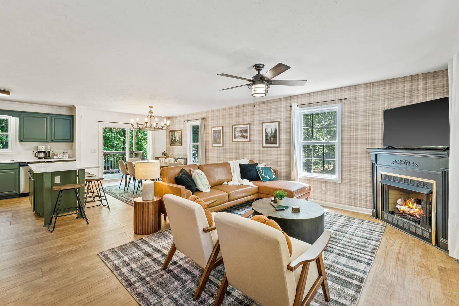 Property photograph at Cottonwood Cabin, view 8