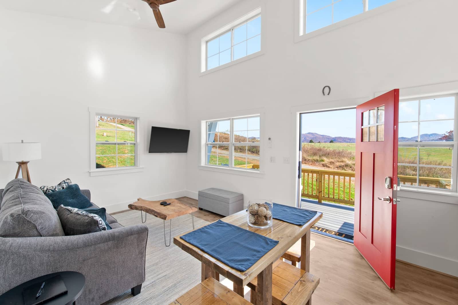 Property photograph at Blundell Cottage, view 3