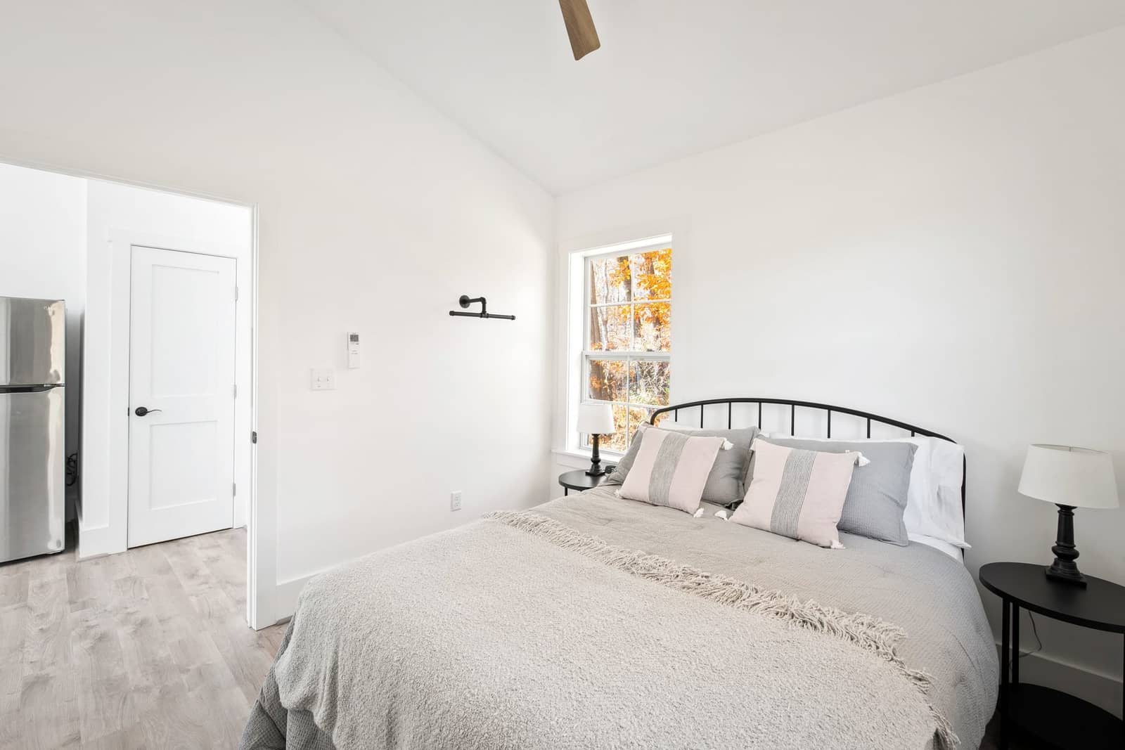 Property photograph at Blundell Cottage, view 2