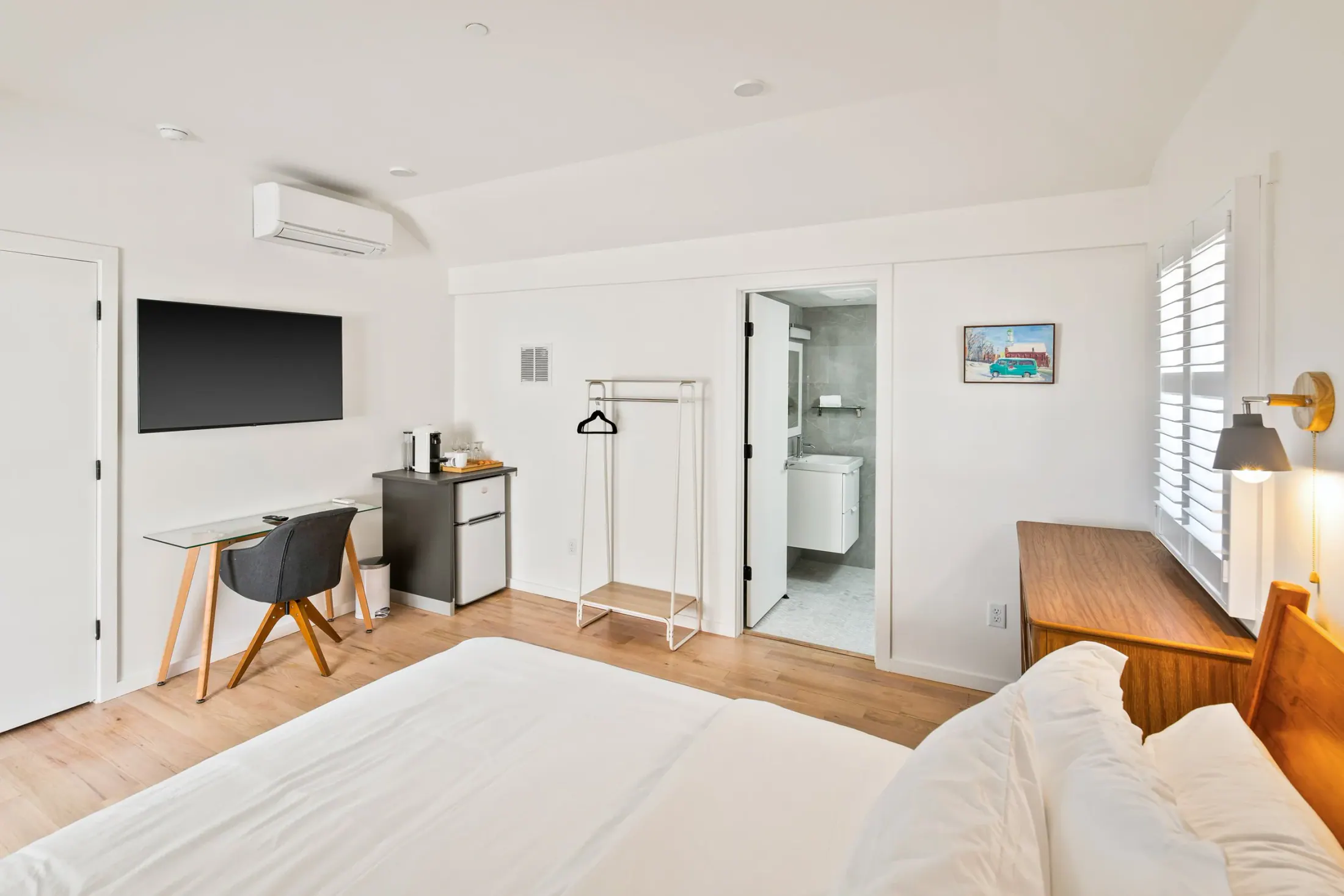 Property photograph at Rose Jean Nanotel, view 8