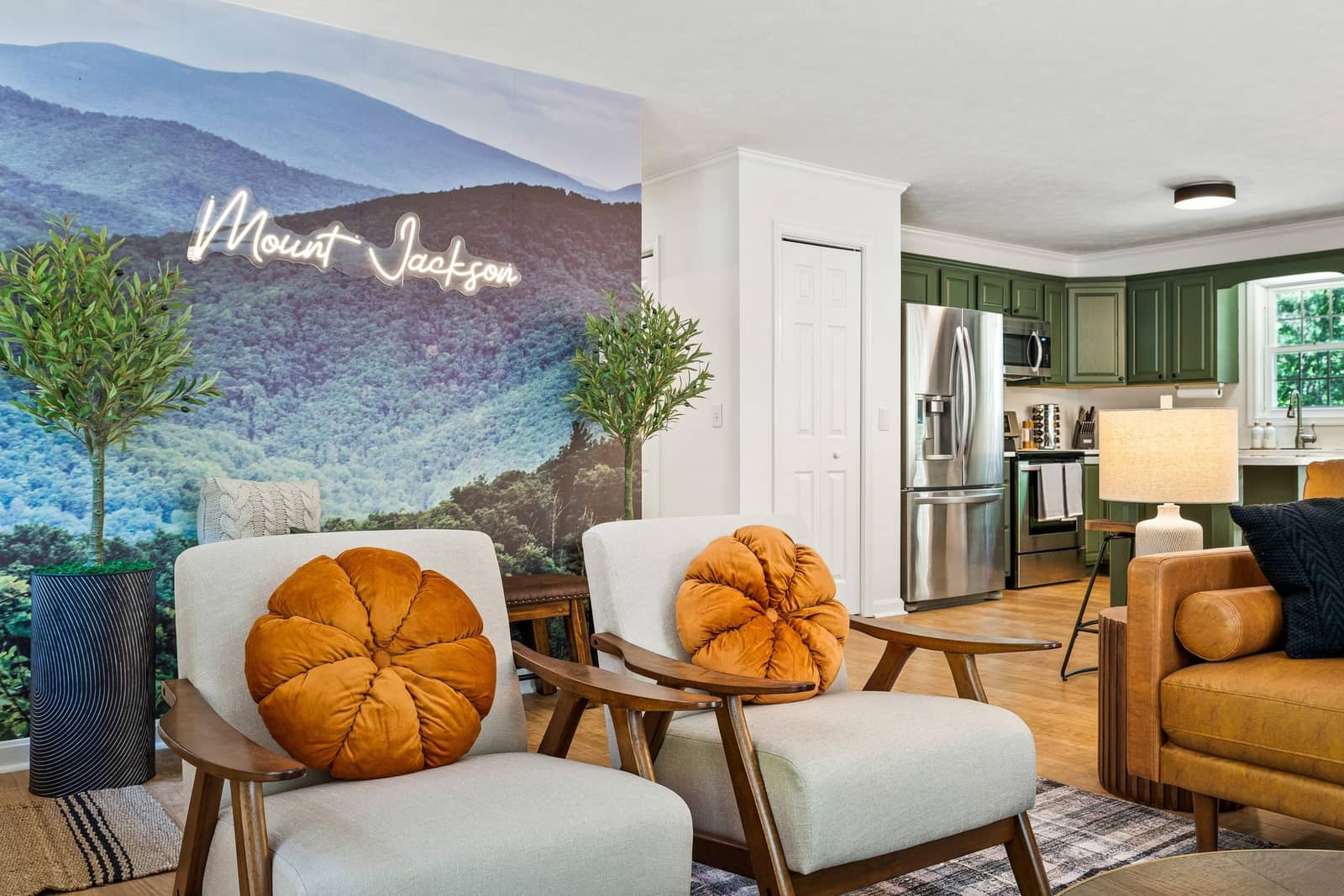 Property photograph at Cottonwood Cabin, view 15