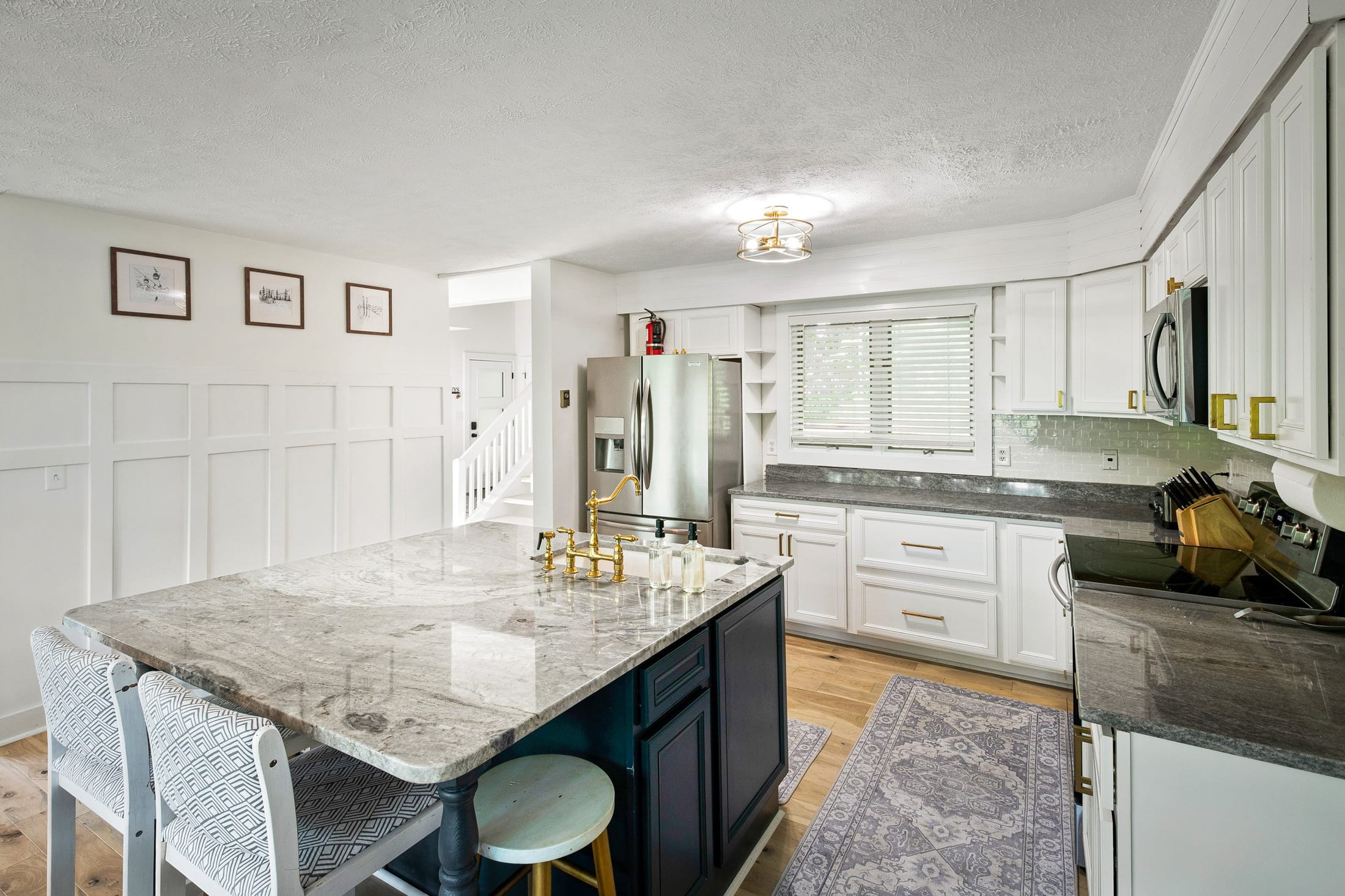 Property photograph at Blue Flint Lane, view 8