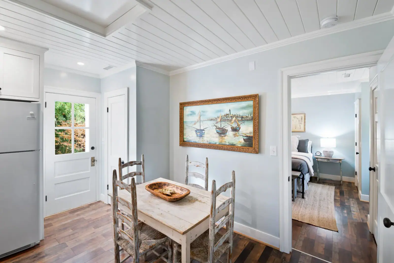 Property photograph at Ivy Cottages, view 13