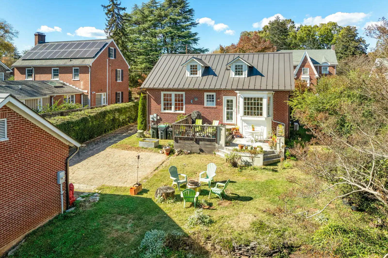 Backyard at Evergreen Ave, view 10