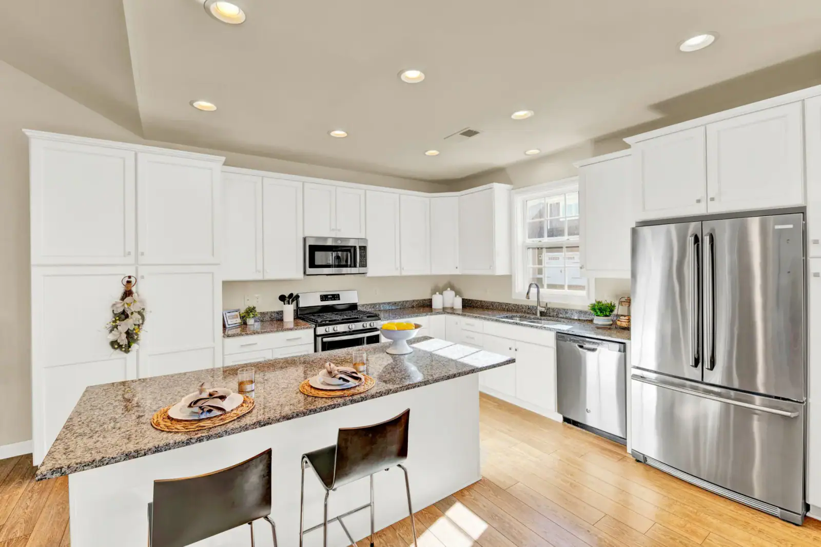Property photograph at Upland Drive, view 9