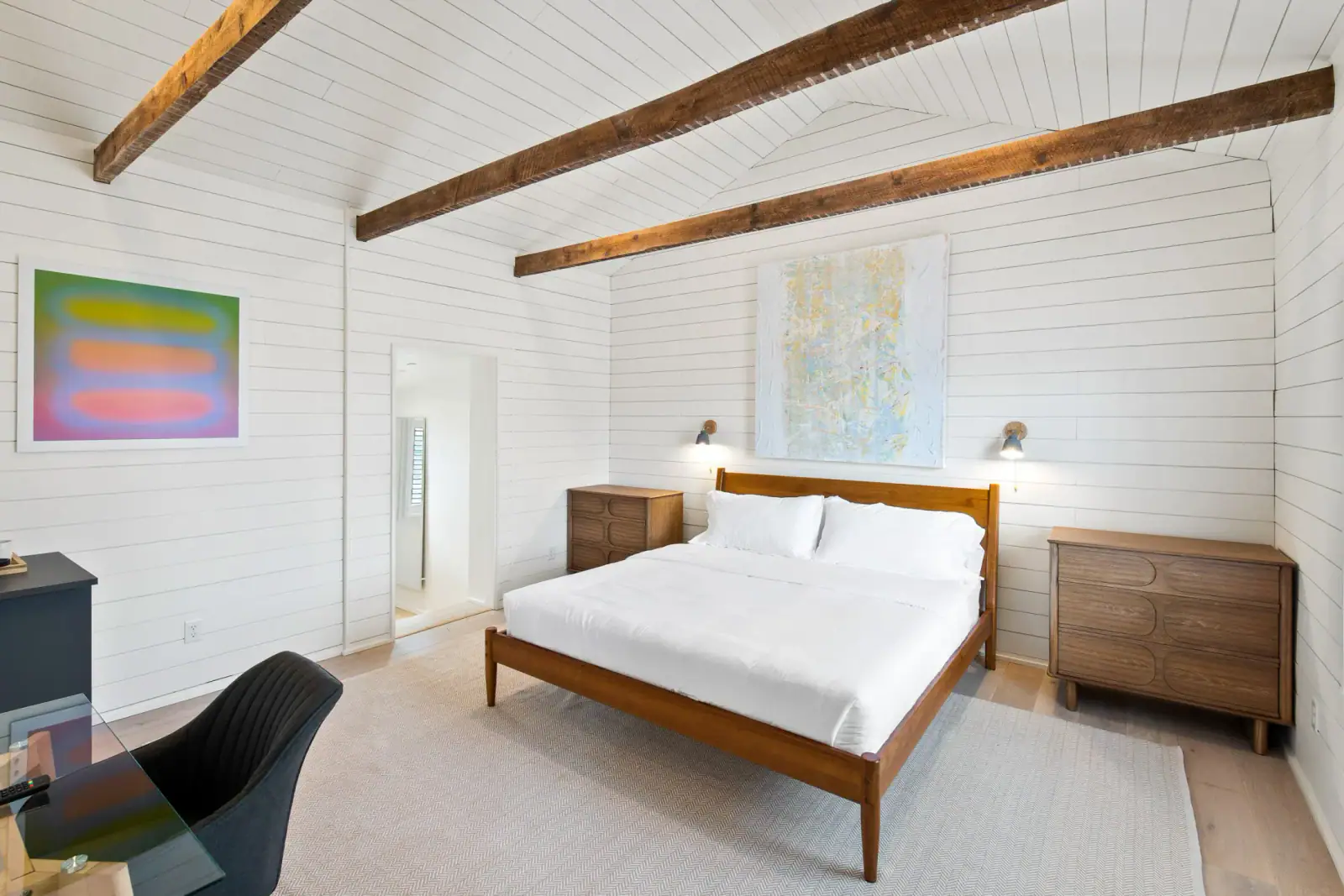 Property photograph at Rose Jean Nanotel, view 5