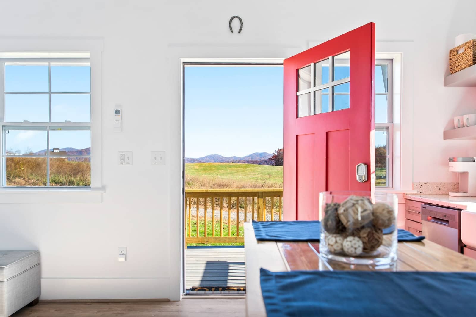 Property photograph at Blundell Cottage, view 11
