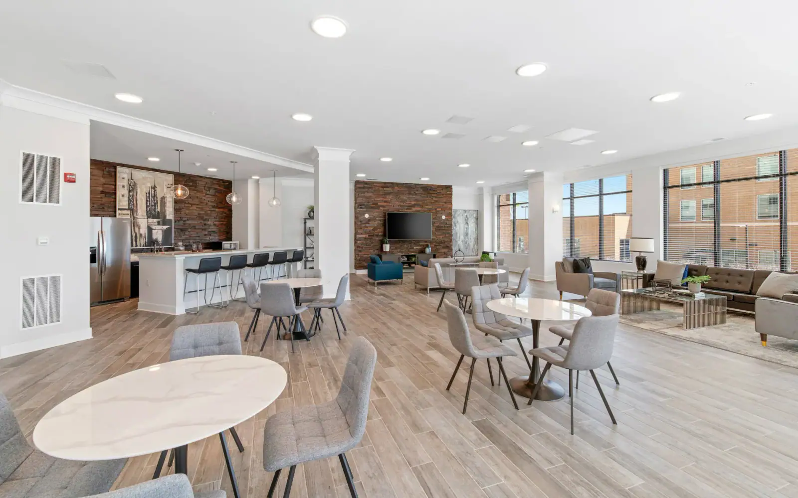 Property photograph at 29 Central at Stonefield, view 6