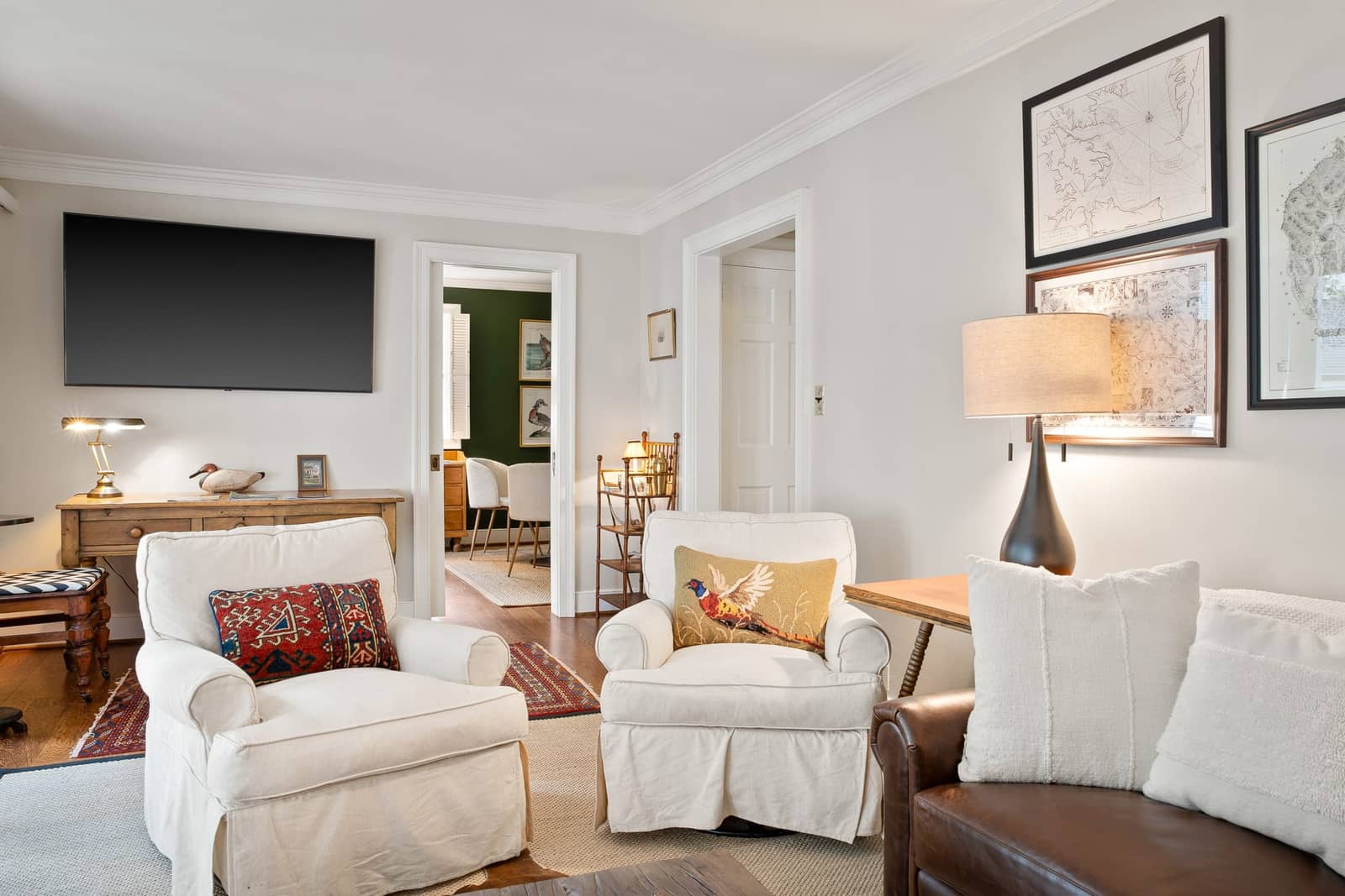 Property photograph at Greenleaf Lane, view 13