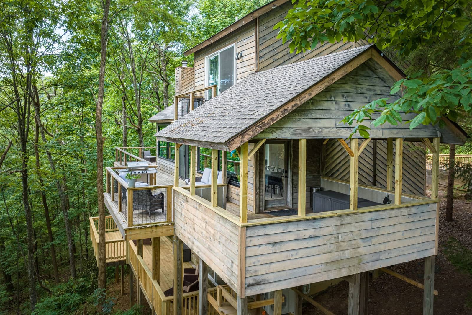 Property photograph at Blue Flint Lane, view 6