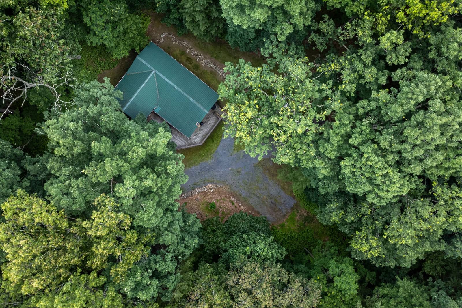 Property photograph at Wabi Sabi Cabin, view 2