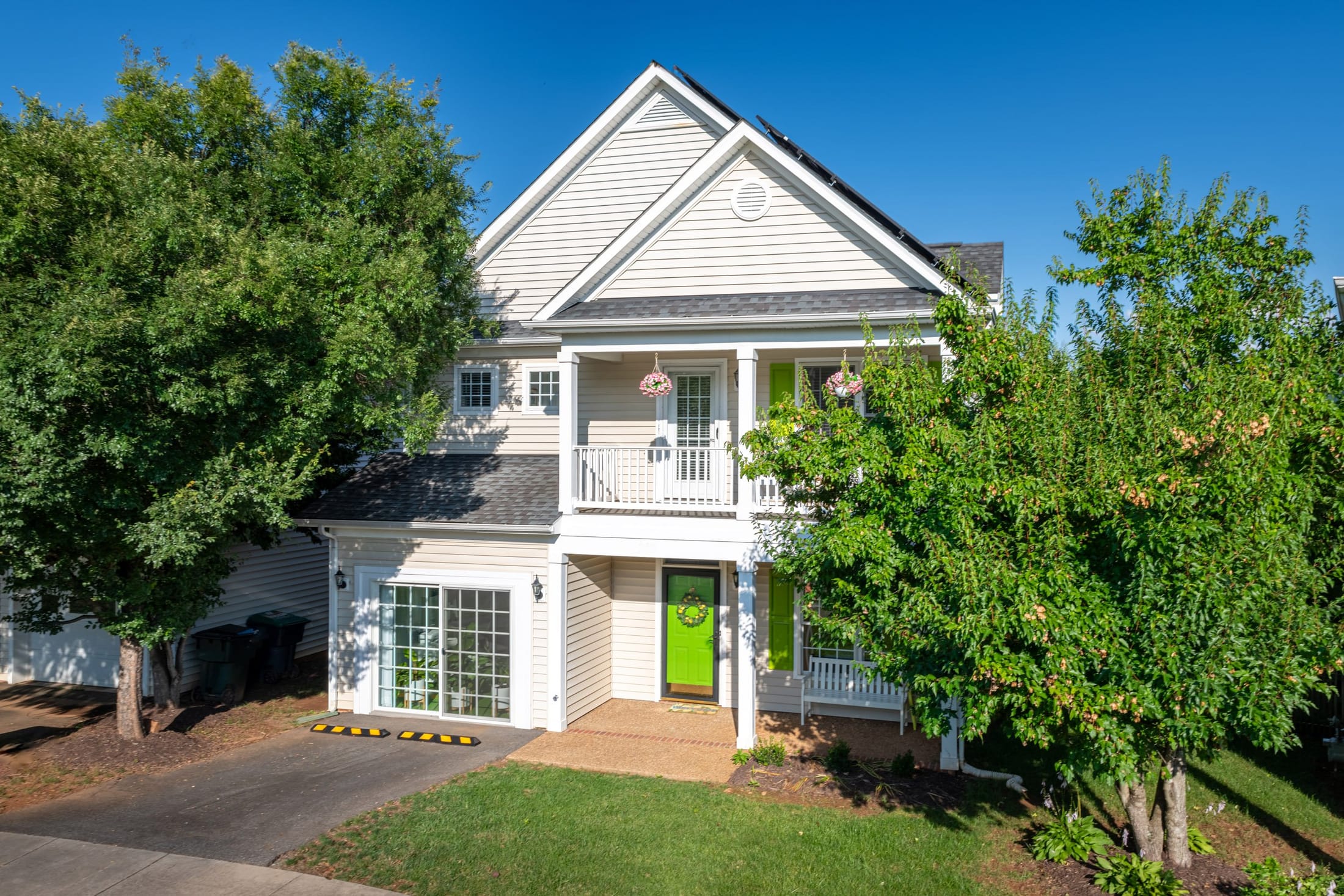 Property photograph at Burnet Street, view 17