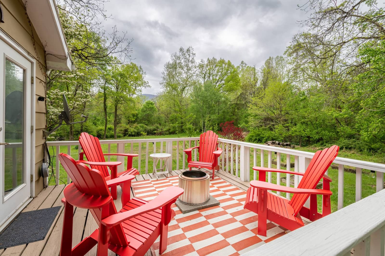 Property photograph at Cross Mountain Cottage, view 16