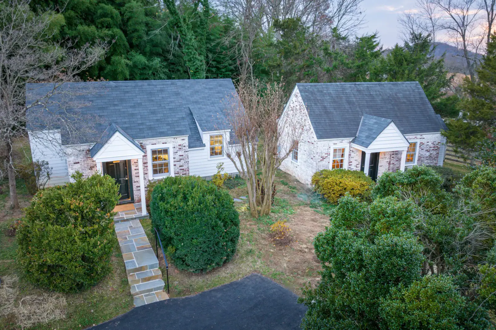 Property photograph at Ivy Cottages, view 19