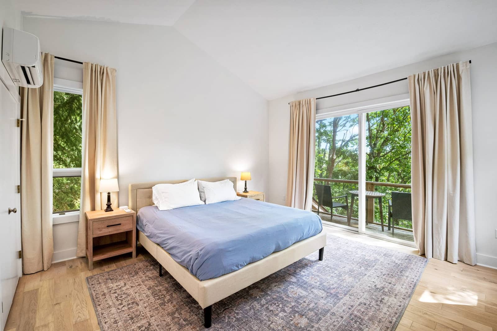 Property photograph at Blue Flint Lane, view 20