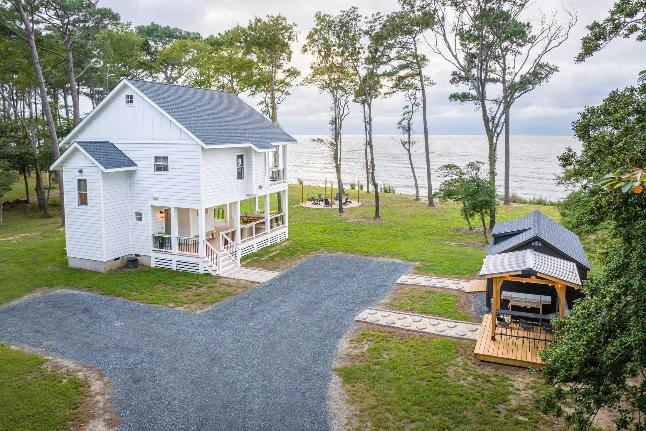 Property photograph at Mason Jar Beach House, view 17
